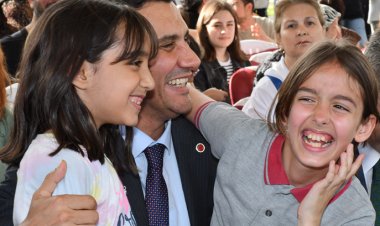 Başkan Ferdi Zeyrek, “23 Nisan, Asil Milletimiz İçin Sıradan Bir Tarih Değildir”